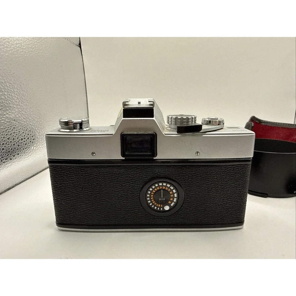 Minolta SRT 101 Silver 35mm SLR Film Camera W/ MD Zoom‎ 70-210mm 1:4 Lens Tested
